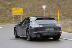 Porsche Panamera Shooting Brake spyshot