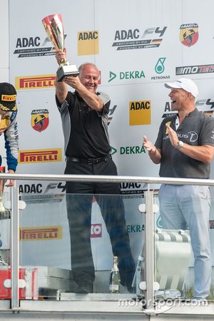 Podium: Andreas Jenzer, Jenzer Motorsport