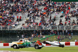 Felipe Massa, Williams FW38 crashed in the first practice session