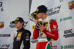 Podium: Mick Schumacher, Prema Powerteam
