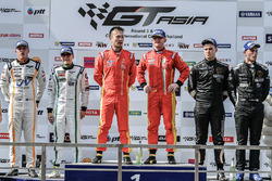 Podium: second place, Duncan Tappy, Vutthikorn Inthrapuvasak, Bentley Team Absolute, race winners, Davide Rizzo, Anthony Liu, BBT, third place, Andrea Amici, Edo Liberati, FFF Racing Team by ACM