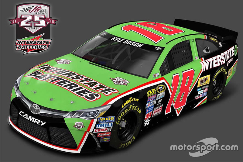 Kyle Busch, Joe Gibbs Racing Toyota esquema especial  retro