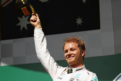 Podium: Race winner Nico Rosberg, Mercedes AMG F1 celebrates on the podium
