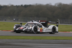 #2 Porsche Team Porsche 919 Hybrid: Romain Dumas, Neel Jani, Marc Lieb