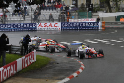Start, Ben Barnicoat, HitechGP Dallara F312 Mercedes-Benz, Maximilian Günther, Prema Powerteam Dallara F312 Mercedes-Benz, Nick Cassidy, Prema Powerteam Dallara F312 Mercedes-Benz