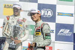 Podium, George Russell HitechGP Dallara F312 - Mercedes-Benz