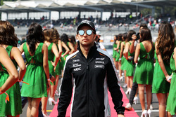 Sergio Perez, Sahara Force India F1 lors de la parade des pilotes