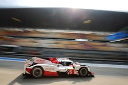 #5 Toyota Racing Toyota TS050 Hybrid: Anthony Davidson, Sébastien Buemi, Kazuki Nakajima