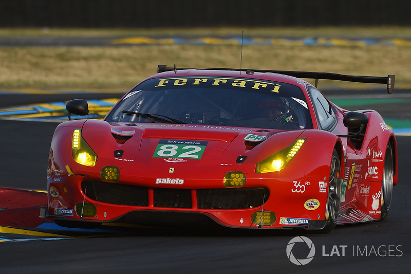 #82 Risi Competizione Ferrari 488 GTE: Toni Vilander, Giancarlo Fisichella, Pierre Kaffer