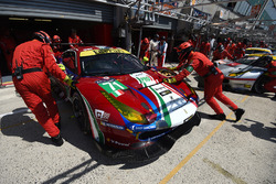 #71 AF Corse Ferrari 488 GTE: Davide Rigon, Sam Bird, Miguel Molina