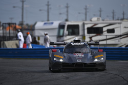 #70 Mazda Motorsports Mazda DPi: Joel Miller, Tom Long, James Hinchcliffe