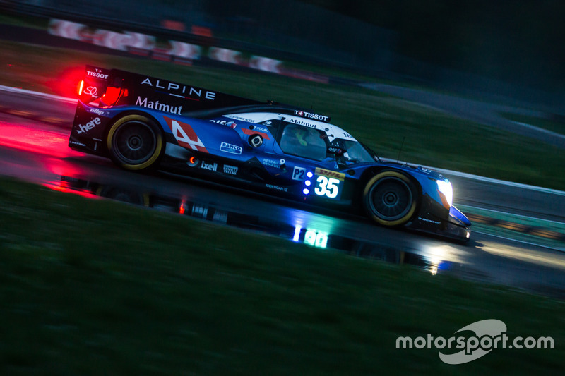 #35 Signatech, Alpine A470 Gibson: Nelson Panciatici, Pierre Ragues, Andre Negrao