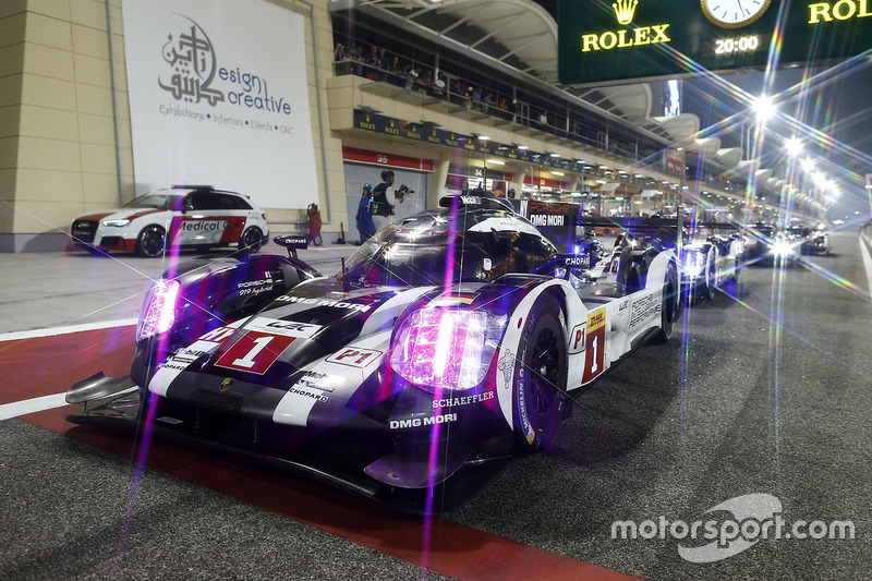 #1 Porsche Team Porsche 919 Hybrid: Timo Bernhard, Mark Webber, Brendon Hartley