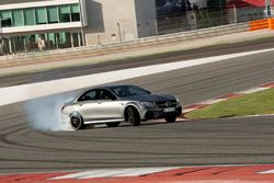Mercedes E63 AMG 4Matic S