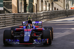 Карлос Сайнс-мл., Scuderia Toro Rosso STR12