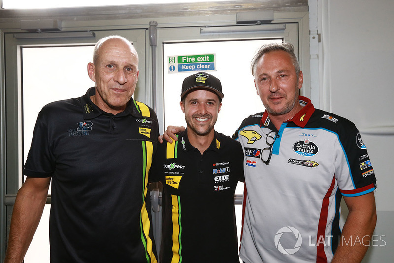 Daniel Epp, Thomas Luthi, Michael Bartholemy, Estrella Galicia 0,0 Marc VDS, Teamchef