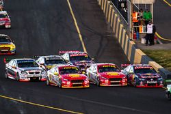 Fabian Coulthard, Team Penske Ford, Scott McLaughlin, Team Penske Ford, Shane van Gisbergen, Triple Eight Race Engineering Holden