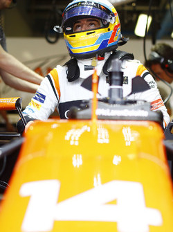 Fernando Alonso, McLaren MCL32