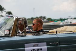 Valtteri Bottas, Mercedes AMG F1 lors de la parade des pilotes