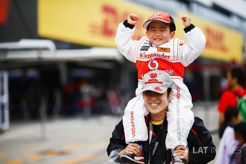 Юный болельщик McLaren