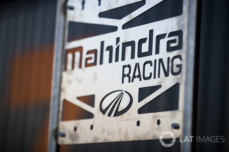 Mahindra Racing sign