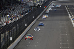 Kyle Busch, Joe Gibbs Racing Toyota leads