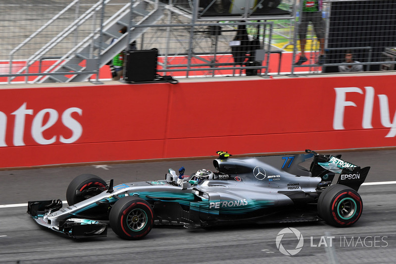Yarış galibi Valtteri Bottas, Mercedes AMG F1