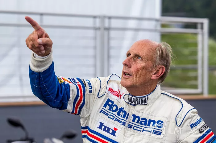 Hans-Joachim Stuck, lors de la parade des légendes