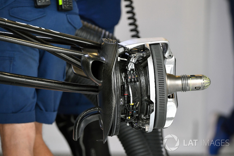 Williams FW40 front brake and wheel hub detail