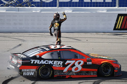 1. Martin Truex Jr., Furniture Row Racing, Toyota
