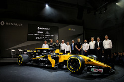 (L to R): Bob Bell, Renault Sport F1 Team Chief Technical Officer; Nico Hulkenberg, Renault Sport F1 Team; Jolyon Palmer, Renault Sport F1 Team; Jerome Stoll, Renault Sport F1 President; Alain Prost, Renault Sport F1 Team Third Driver; Thierry Koskas, Renault Executive Vice President of Sales and Marketing; Pepijn Richter, Microsoft Director of Product Marketing; Tommaso Volpe, Infiniti Global Director of Motorsport; Cyril Abiteboul, Renault Sport F1 Managing Director, with the Renault Sport F1 Team RS17