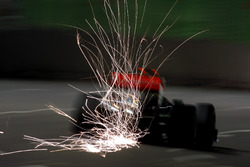 Льюис Хэмилтон, McLaren MP4-24 Mercedes