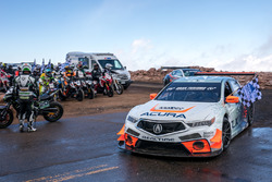 #42 Acura TLX: Peter Cunningham
