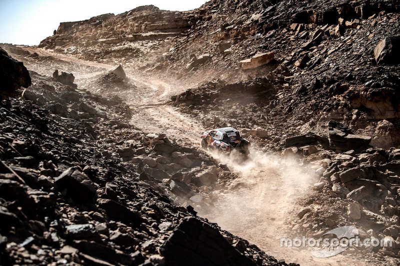 #300 Toyota Gazoo Racing: Nasser Al-Attiyah, Matthieu Baumel