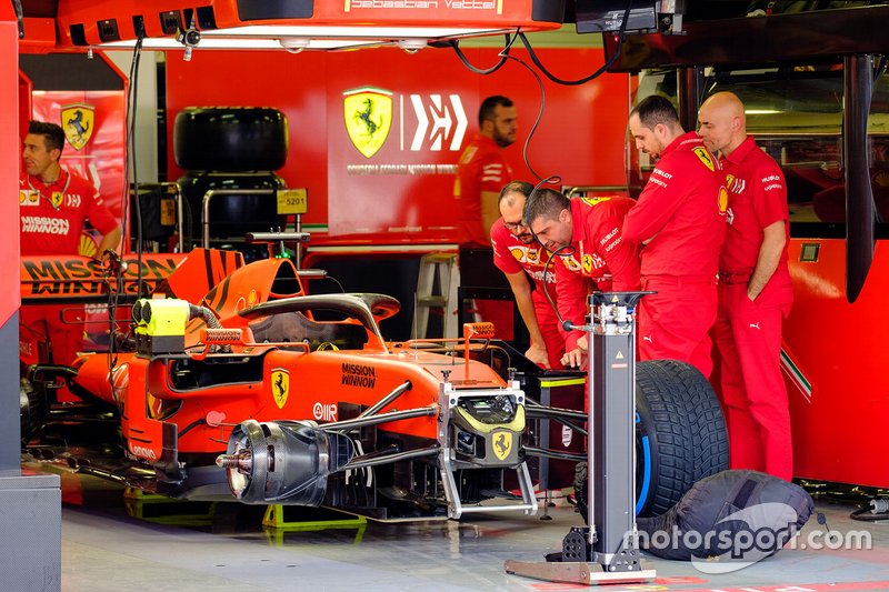Ferrari SF90 in garage