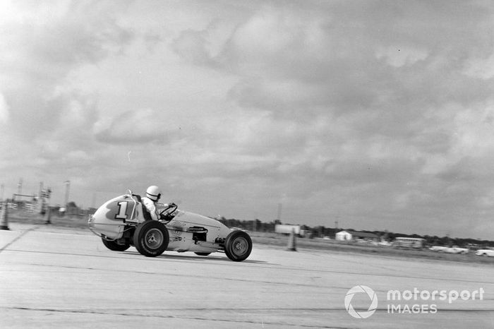 Rodger Ward, Kurtis Kraft Midget Offenhauser