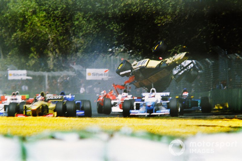 Choque de Martin Brundle, Jordan Peugeot