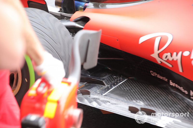 Ferrari SF90, bargeboard