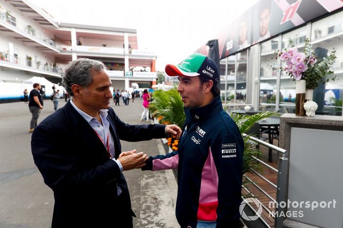 Alejandro Soberón Kuri, CEO del Grupo CIE con Sergio Pérez, Racing Point