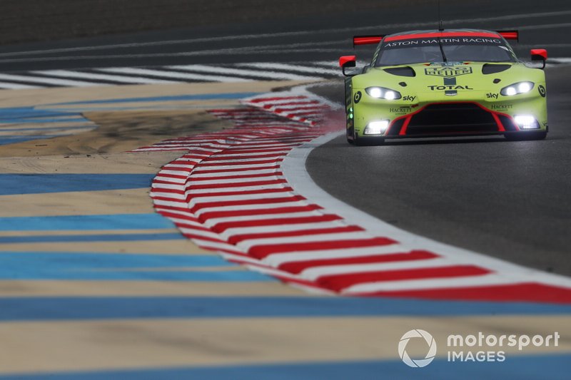 #98 Aston Martin Racing Aston Martin Vantage: Paul Dalla Lana, Darren Turner, Ross Gunn