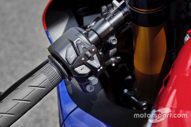Honda CBR1000RR-R