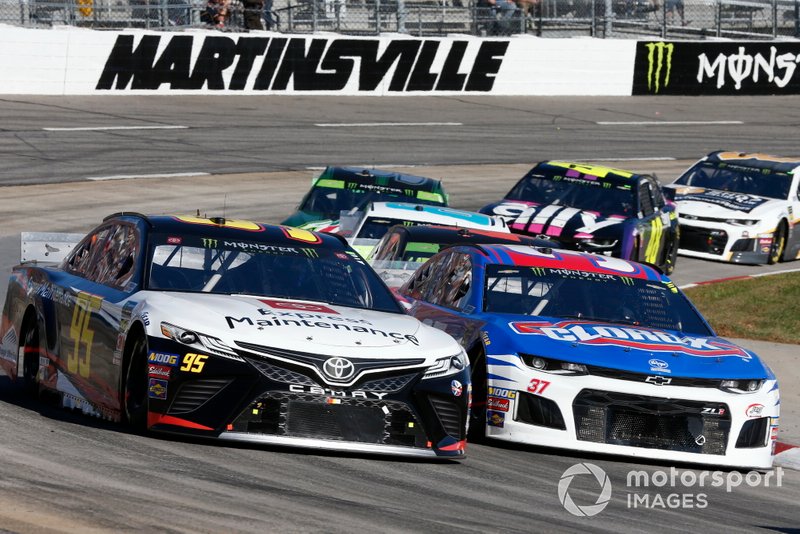 Matt DiBenedetto, Leavine Family Racing, Toyota Camry Toyota Express Maintenance, Chris Buescher, JTG Daugherty Racing, Chevrolet Camaro Clorox