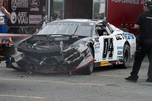 Nascar Pinty's track action, crash