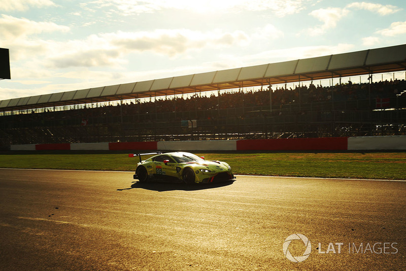 #95 Aston Martin Racing Aston Martin Vantage AMR: Marco Sörensen, Nicki Thiim, Darren Turner