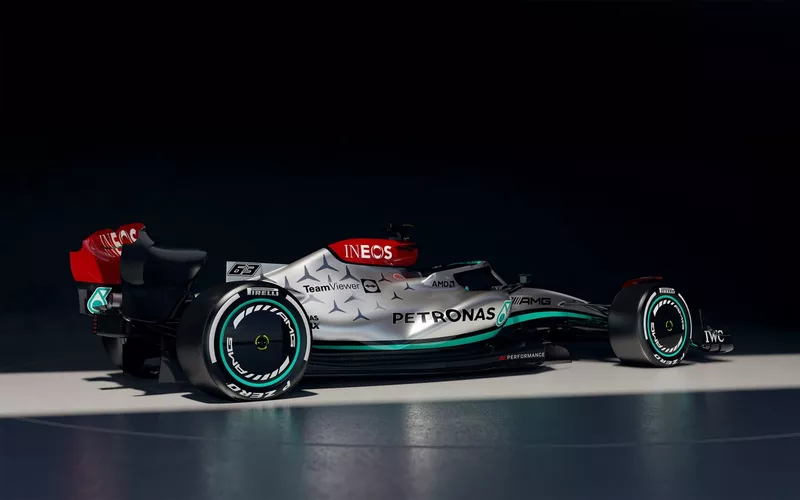 Mercedes W13