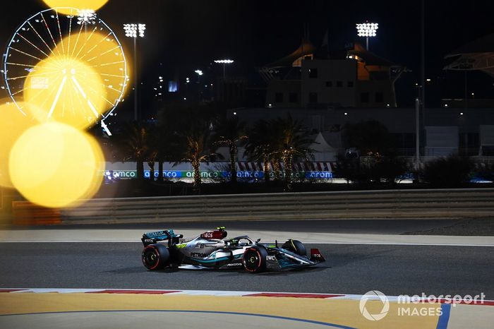 Lewis Hamilton, Mercedes W13