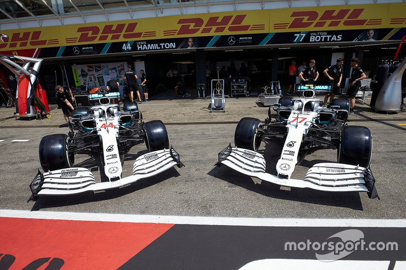 La Mercedes AMG F1 W10 avec une livrée spéciale pour les 125 ans de Mercedes en sport automobile