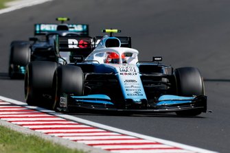 Robert Kubica, Williams FW42, Valtteri Bottas, Mercedes AMG W10