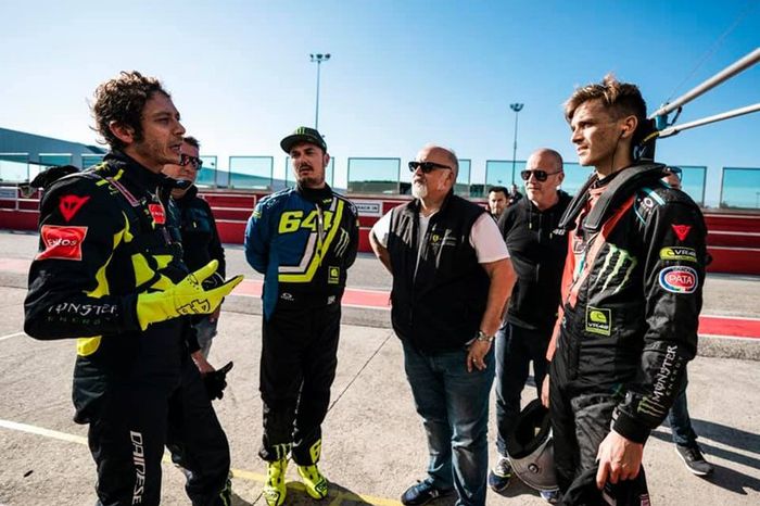 Valentino Rossi prueba el Kessel Racing Ferrari 488 GT3