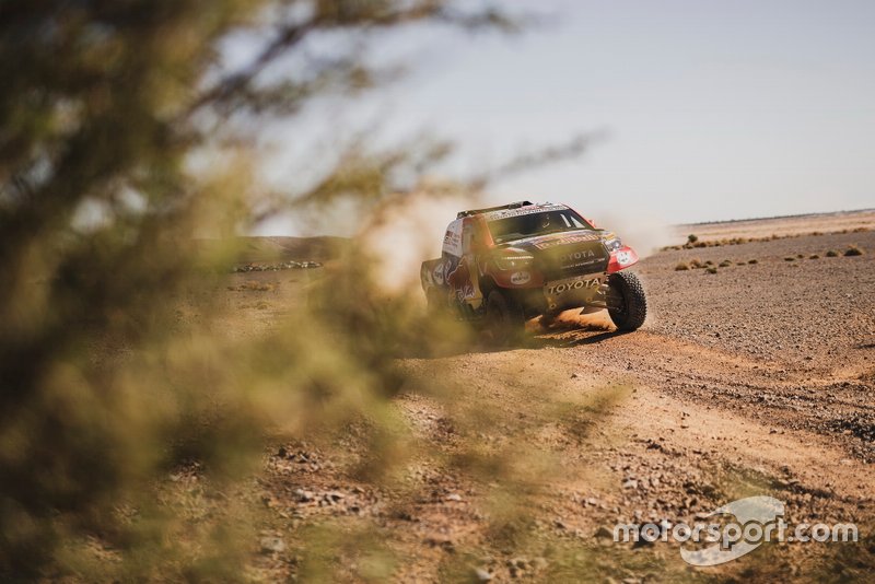 #300 Toyota Gazoo Racing Toyota Hilux: Nasser Al-Attiyah, Matthieu Baumel